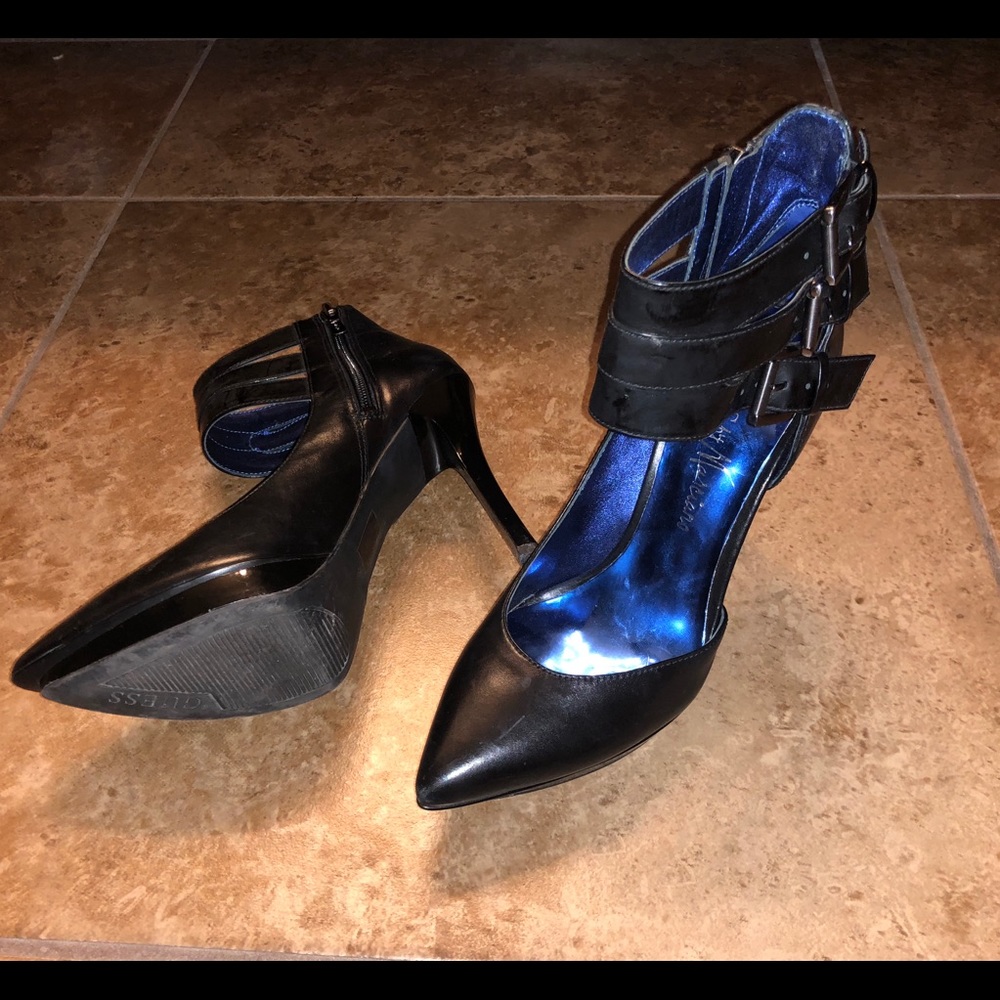 Marciano Pumps